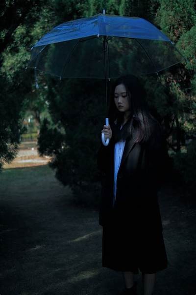 探索抖阴的过去：揭秘背后的发展历程与未来方向