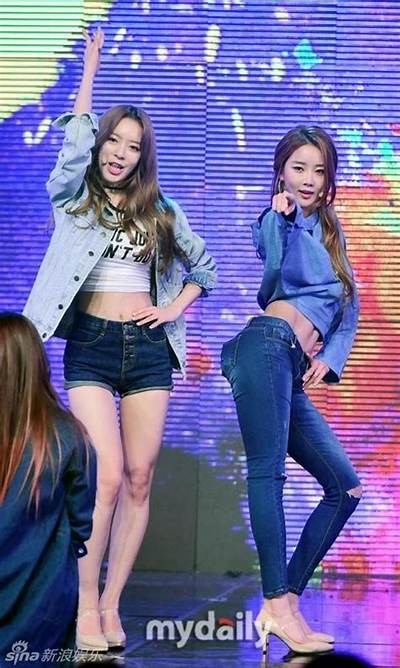 韩国女团抖阴舞热潮：流行文化新风尚解析